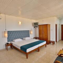 The Reef Beach Hotel Negombo комната для гостей фото 5