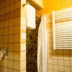 Отель Almes Roma B&B ванная фото 2