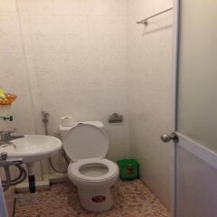 Отель Hanoi Blue Star Hostel Вьетнам, Ханой - отзывы, цены и фото номеров - забронировать отель Hanoi Blue Star Hostel онлайн ванная