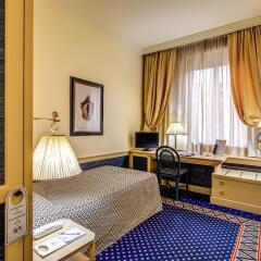 Hotel Auriga комната для гостей