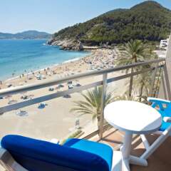Отель Grupotel Cala San Vicente балкон