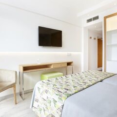 Universal Hotel Castell Royal комната для гостей фото 3