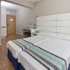Отель Estudios Aranzazu Испания, Сантандер - отзывы, цены и фото номеров - забронировать отель Estudios Aranzazu онлайн комната для гостей фото 4