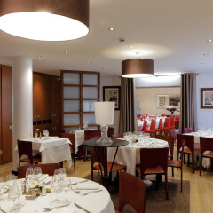 Отель Hôtel Charlemagne питание