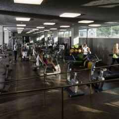 Отель Sport & Wellness Hotel San Gian St Moritz Швейцария, Санкт-Мориц - отзывы, цены и фото номеров - забронировать отель Sport & Wellness Hotel San Gian St Moritz онлайн фитнесс-зал