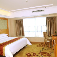 Отель Vienna International Hotel Zhongshan Torch Zone Китай, Чжуншань - отзывы, цены и фото номеров - забронировать отель Vienna International Hotel Zhongshan Torch Zone онлайн комната для гостей
