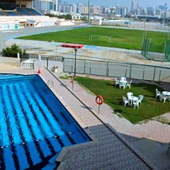 Dubai Youth Hotel бассейн фото 3