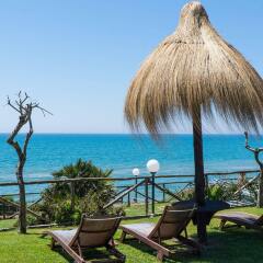 Отель Holiday Village Фонди пляж