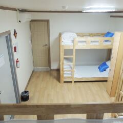 Отель DH myeongdong guesthouse интерьер отеля фото 2