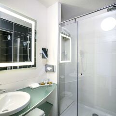 Отель Best Western Saphir Lyon ванная фото 2