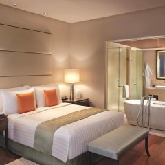 The Oberoi Mumbai in Mumbai, India from 227$, photos, reviews - zenhotels.com guestroom