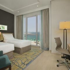 Отель DoubleTree by Hilton Dubai Jumeirah Beach комната для гостей фото 2