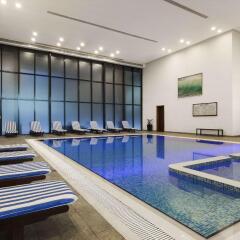 Ramada Hotel And Suites Ajman Аджман бассейн
