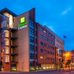 Отель Holiday Inn Express Glasgow City Centre Riverside фото 3