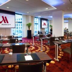 Отель Berlin Marriott Hotel Германия, Берлин - 3 отзыва об отеле, цены и фото номеров - забронировать отель Berlin Marriott Hotel онлайн питание фото 2