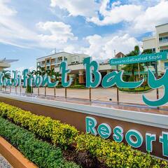 Отель Krabi Front Bay Resort бассейн фото 2