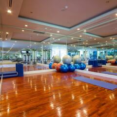 Отель Avista Hideaway Phuket Patong, MGallery by Sofitel фитнесс-зал фото 3