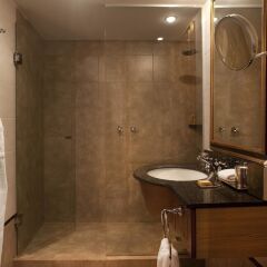 Отель Hyatt Regency Bishkek ванная