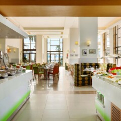 Отель Ramada Resort Dead Sea Иордания, Ма-Ин - 1 отзыв об отеле, цены и фото номеров - забронировать отель Ramada Resort Dead Sea онлайн питание фото 2