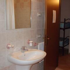 Отель Agriturismo Nuvolino - Guest House Монцамбано ванная фото 2