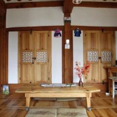 Отель Dahmsojung Hanok Guesthouse Южная Корея, Сеул - отзывы, цены и фото номеров - забронировать отель Dahmsojung Hanok Guesthouse онлайн с домашними животными