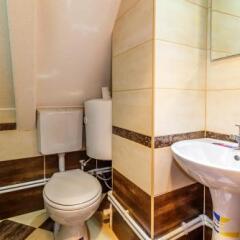 Hostel Highlander in Zabljak, Montenegro from 55$, photos, reviews - zenhotels.com bathroom photo 2