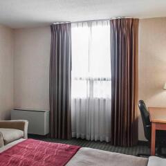 Comfort Hotel Airport North In Toronto Canada From 87 Photos