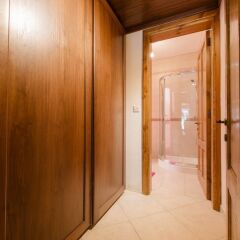 Апартаменты Charming Apartment in Qawra интерьер отеля