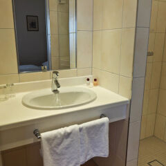 Отель Ivbergs Hotel Messe Nord Германия, Берлин - 14 отзывов об отеле, цены и фото номеров - забронировать отель Ivbergs Hotel Messe Nord онлайн ванная
