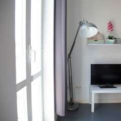 Отель Flats Friends Torres Quart комната для гостей