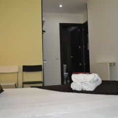 Отель Hostal El Brezo комната для гостей фото 4