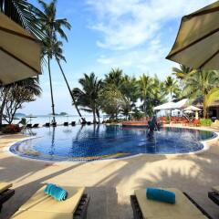 Отель Centara Koh Chang Tropicana Resort бассейн