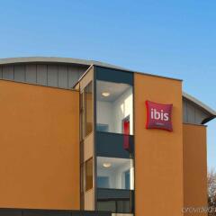 Отель ibis Zurich Adliswil сейф в номере