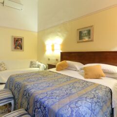 Отель Tourist House Duomo Италия, Флоренция - отзывы, цены и фото номеров - забронировать отель Tourist House Duomo онлайн комната для гостей фото 2