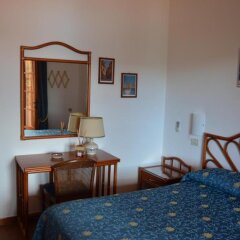 Отель Albergo Le Briciole Проччио удобства в номере фото 2