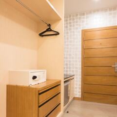 Anda Beachside Hotel сейф в номере
