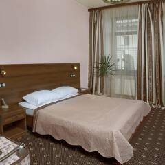 Гостиница My Favorite Garden Hotel в Санкт-Петербурге отзывы, цены и фото номеров - забронировать гостиницу My Favorite Garden Hotel онлайн Санкт-Петербург комната для гостей фото 5