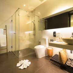 Отель The Sea Koh Samui Boutique Resort & Residences ванная фото 3
