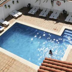 Hotel Comarruga Platja бассейн фото 3