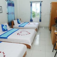 Queen Hotel 2 комната для гостей фото 4