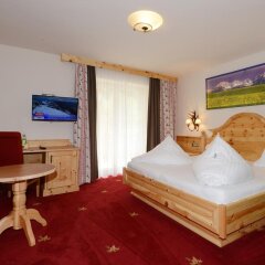 Отель Restaurant Hexenalm Австрия, Зёлль - отзывы, цены и фото номеров - забронировать отель Restaurant Hexenalm онлайн комната для гостей фото 2