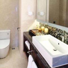 Yiside Poly Zhonghui Plaza Hotel ванная