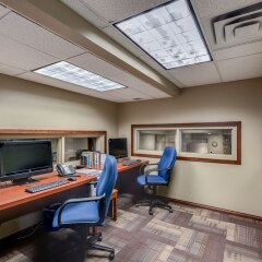 Отель Thompson Hotel & Conference Center Канада, Камлупс - отзывы, цены и фото номеров - забронировать отель Thompson Hotel & Conference Center онлайн интерьер отеля фото 2