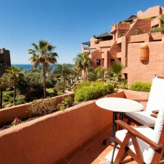 Отель Kempinski Hotel Bahía Испания, Эстепона - отзывы, цены и фото номеров - забронировать отель Kempinski Hotel Bahía онлайн балкон