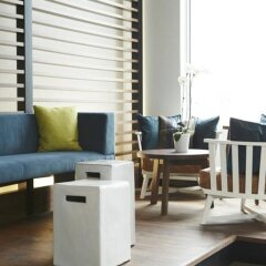 Отель Alt Hotel Toronto Airport Канада, Миссиссауга - отзывы, цены и фото номеров - забронировать отель Alt Hotel Toronto Airport онлайн интерьер отеля
