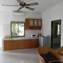 Отель Naya Bungalow в номере