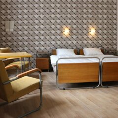 Отель Hostel Boudnik Чехия, Прага - 1 отзыв об отеле, цены и фото номеров - забронировать отель Hostel Boudnik онлайн комната для гостей фото 2