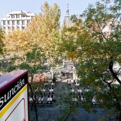 Отель Hostal Asuncion балкон