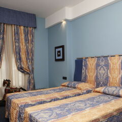 Hotel Lancaster сейф в номере