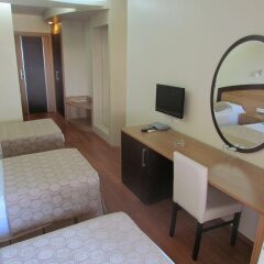 Berksoy Hotel Турция, Дикили - отзывы, цены и фото номеров - забронировать отель Berksoy Hotel онлайн удобства в номере фото 2